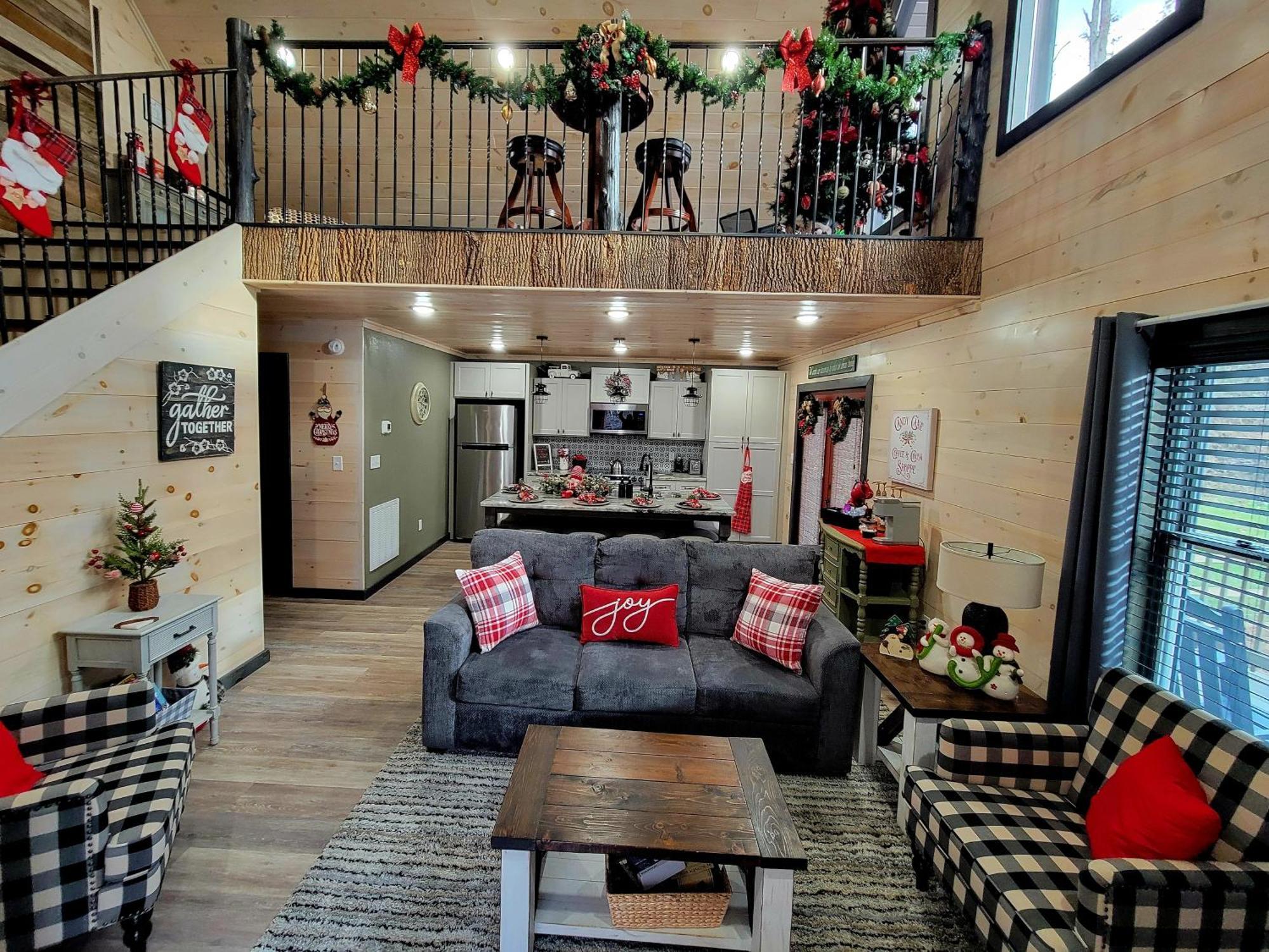 סביירוויל Lil Cabin In The Cove! Mtn Views, Theater, Hot Tub, Games, King Beds, Prime Location! מראה חיצוני תמונה